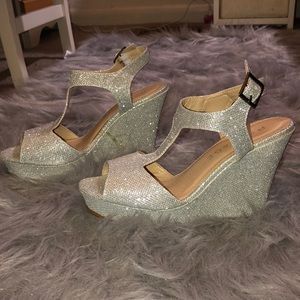 Sliver sparkly wedges